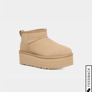 Ugg Classic Ultra Mini Platform in Mustard seed size 7